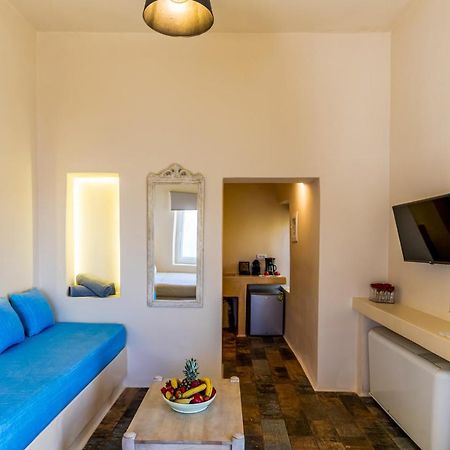 Alma Libre Suites Fira  Exteriör bild