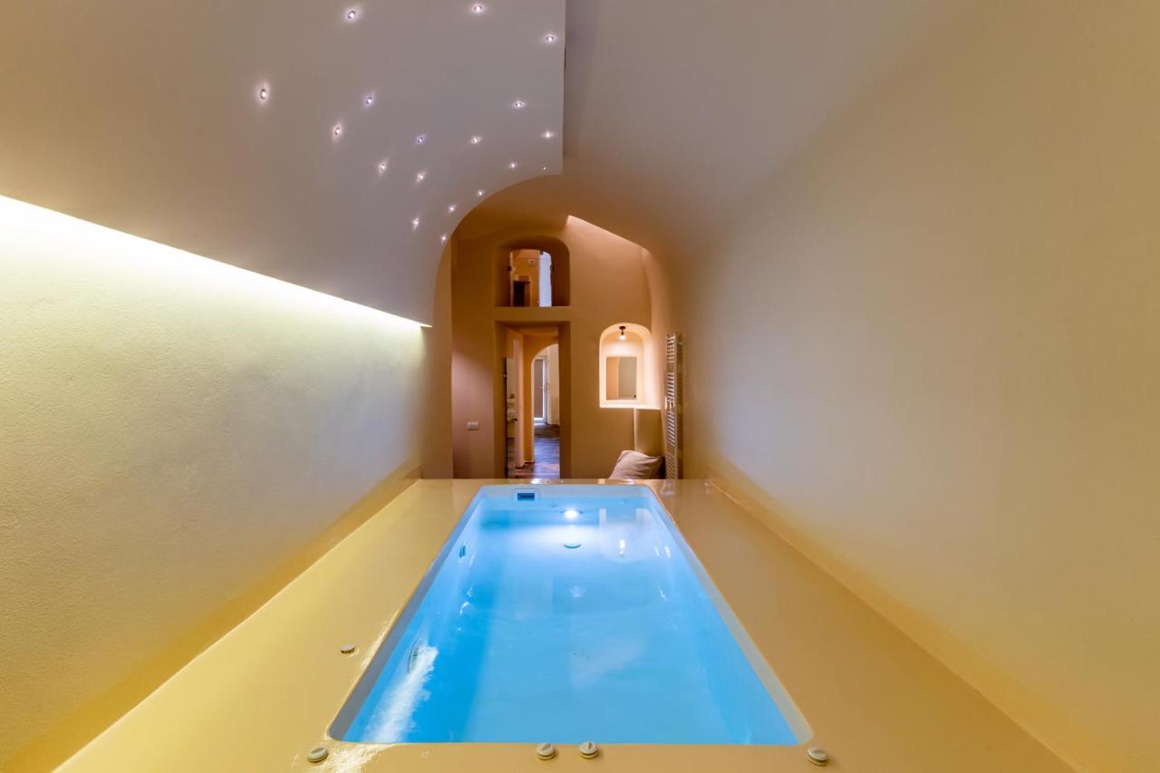 Alma Libre Suites Fira  Exteriör bild