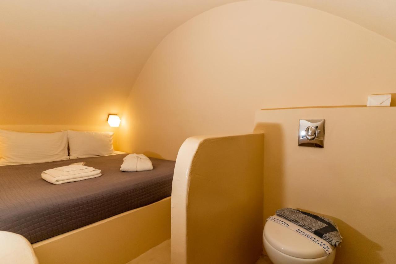 Alma Libre Suites Fira  Exteriör bild