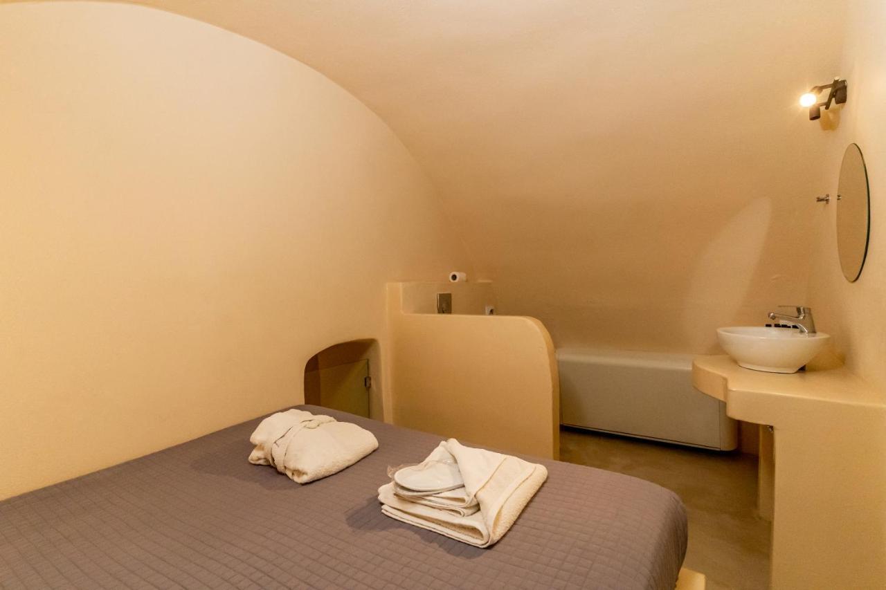 Alma Libre Suites Fira  Exteriör bild